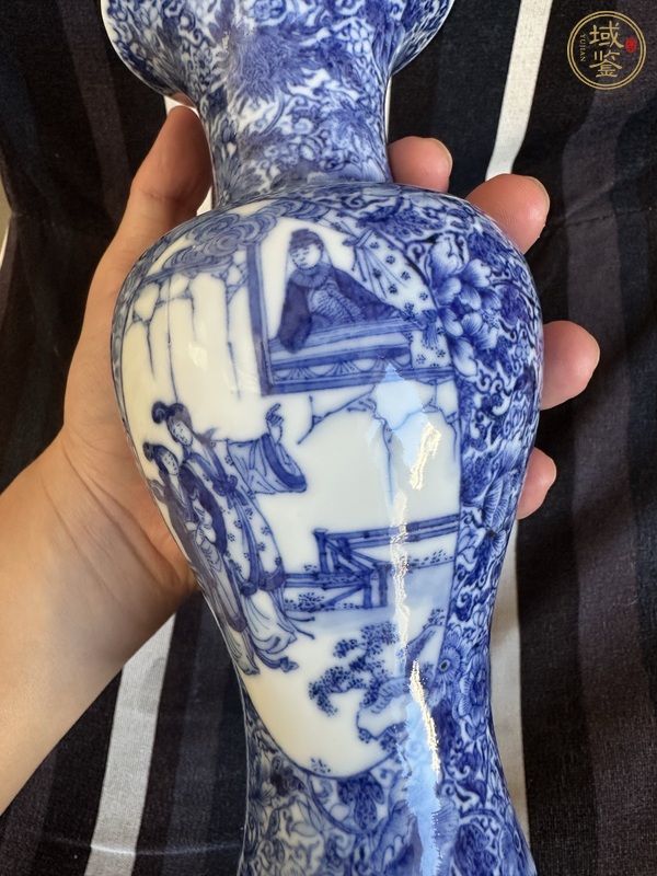 古玩陶瓷青花瓶真品鑒賞圖