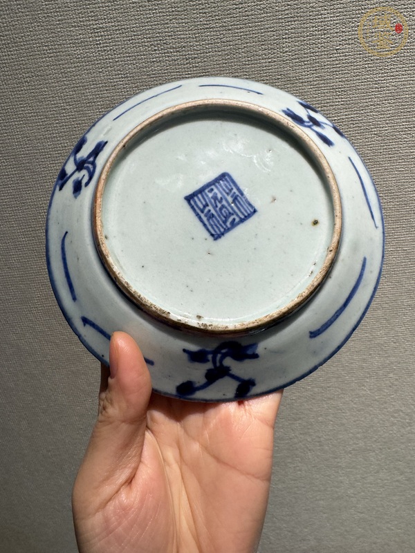 古玩陶瓷青花盤真品鑒賞圖