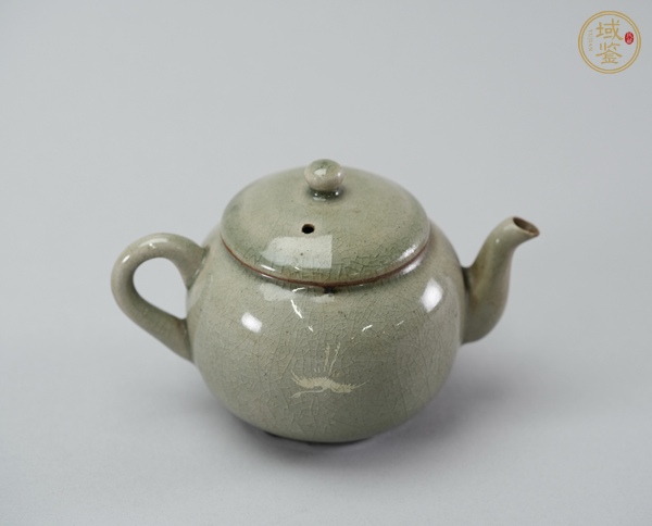 古玩陶瓷青釉白鶴紋茶壺真品鑒賞圖