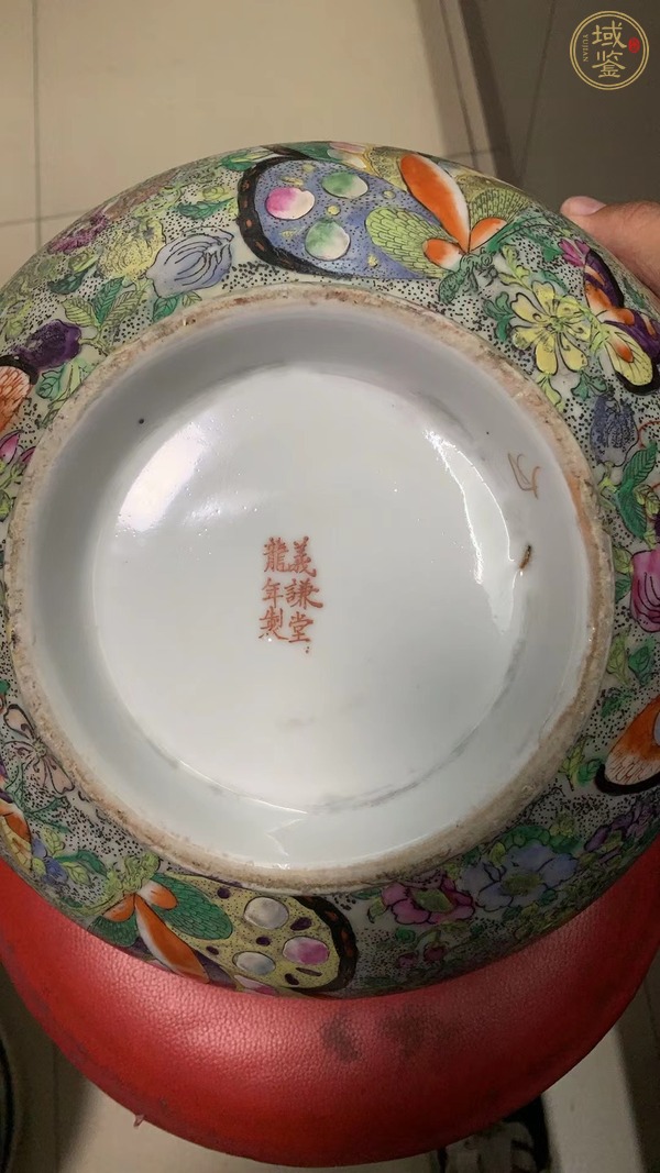 古玩陶瓷粉彩花卉紋大碗真品鑒賞圖