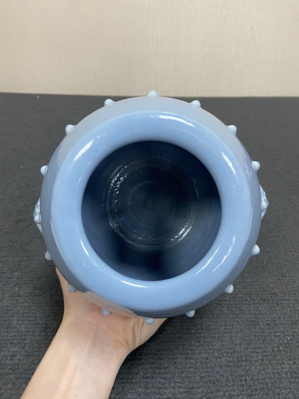 古玩陶瓷民國·天藍釉鼓釘鋪首罐拍賣,當前價格11800元