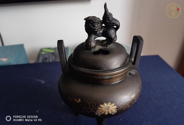 古玩銅器獅鈕香爐真品鑒賞圖