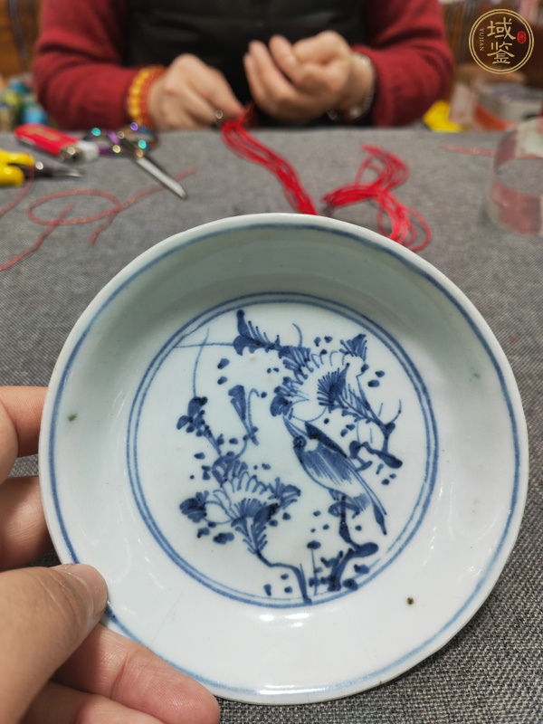 古玩陶瓷青花淡描花鳥紋盤真品鑒賞圖