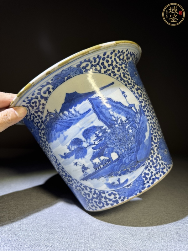 古玩陶瓷青花花盆真品鑒賞圖