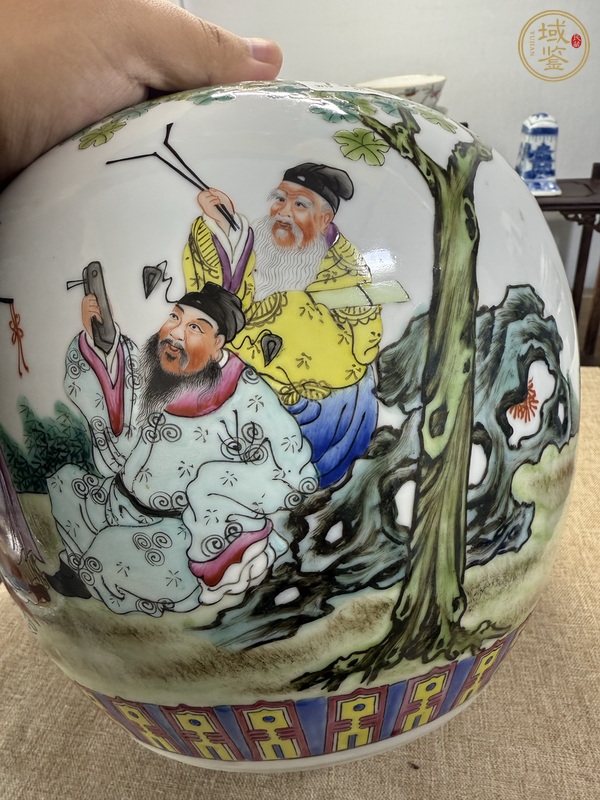 古玩陶瓷粉彩罐真品鑒賞圖