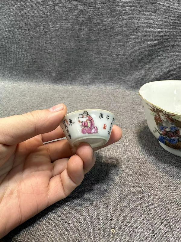 古玩陶瓷道光粉彩無雙譜人物小馬蹄杯拍賣,當前價格5888元