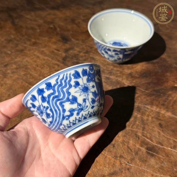 古玩陶瓷青花鸞鳳和鳴紋茶碗真品鑒賞圖