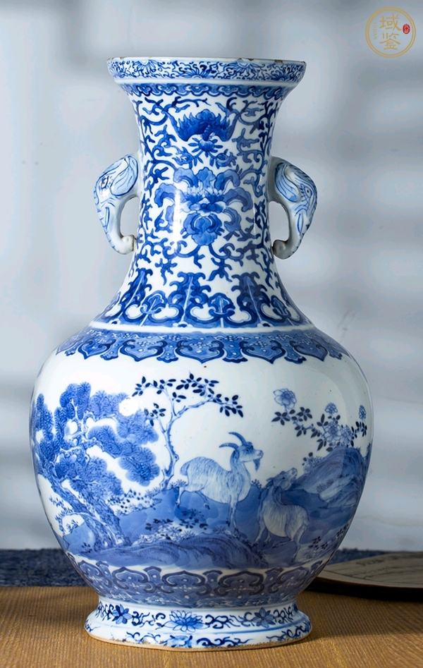 古玩陶瓷三陽(yáng)開(kāi)泰青花瓶真品鑒賞圖