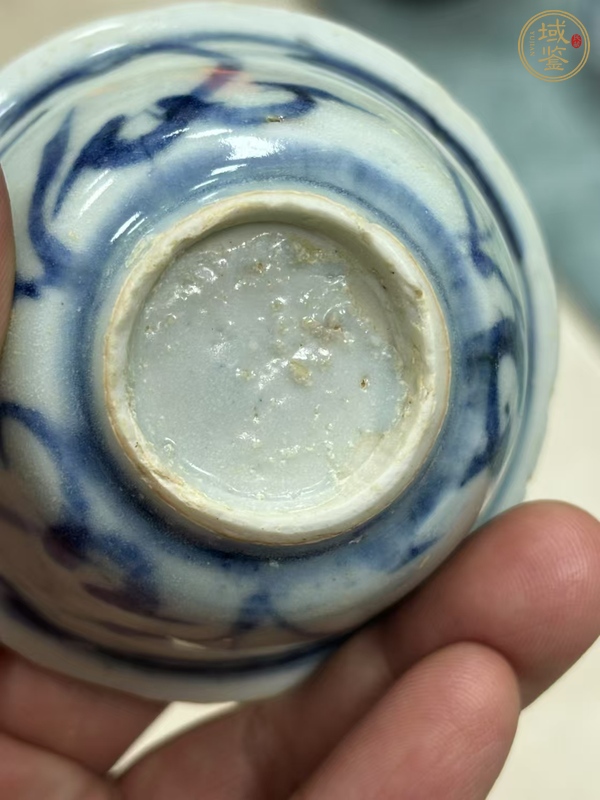 古玩陶瓷青花荷蓮紋茶杯真品鑒賞圖