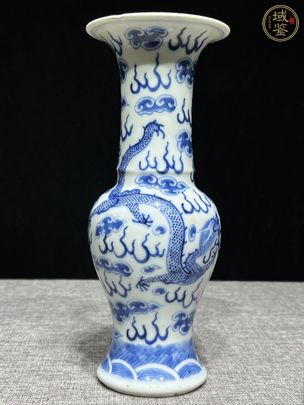 古玩陶瓷龍紋青花花觚真品鑒賞圖