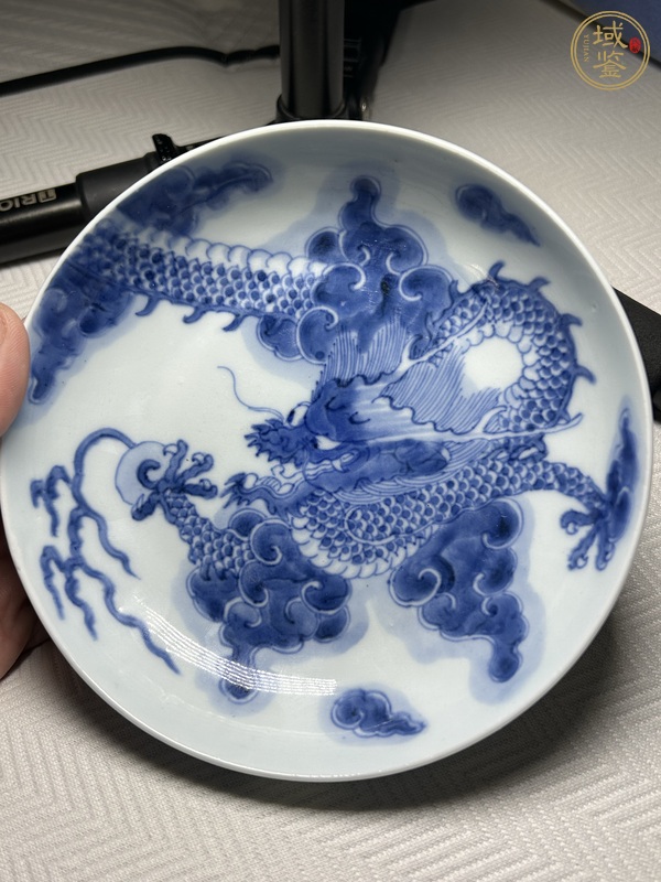 古玩陶瓷青花過墻龍紋碗真品鑒賞圖