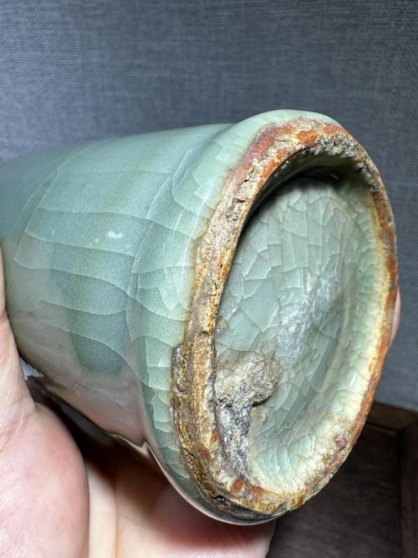 古玩陶瓷龍泉窯雙魚耳瓶拍賣,當前價格45000元