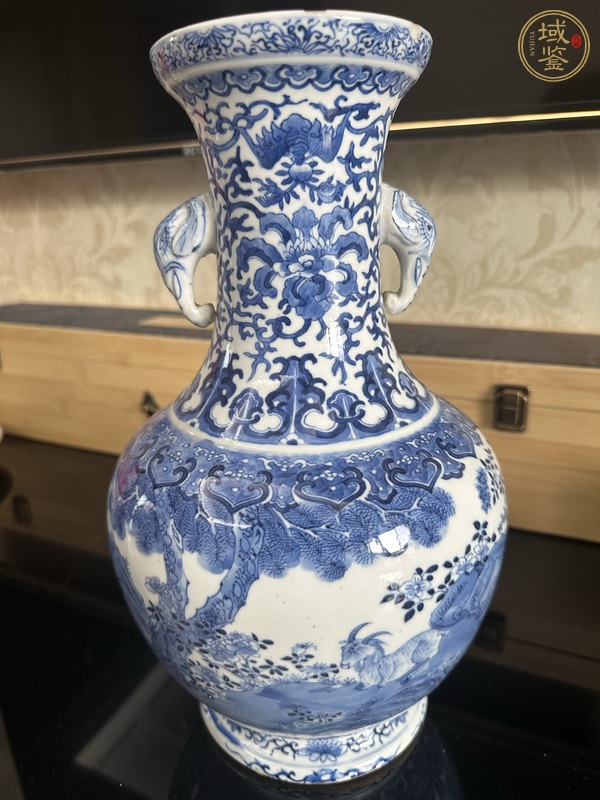 古玩陶瓷青花瓶真品鑒賞圖