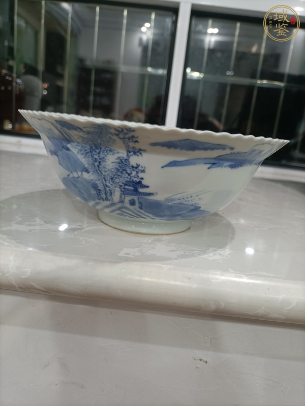 古玩陶瓷青花山水漁樵耕讀花口碗真品鑒賞圖