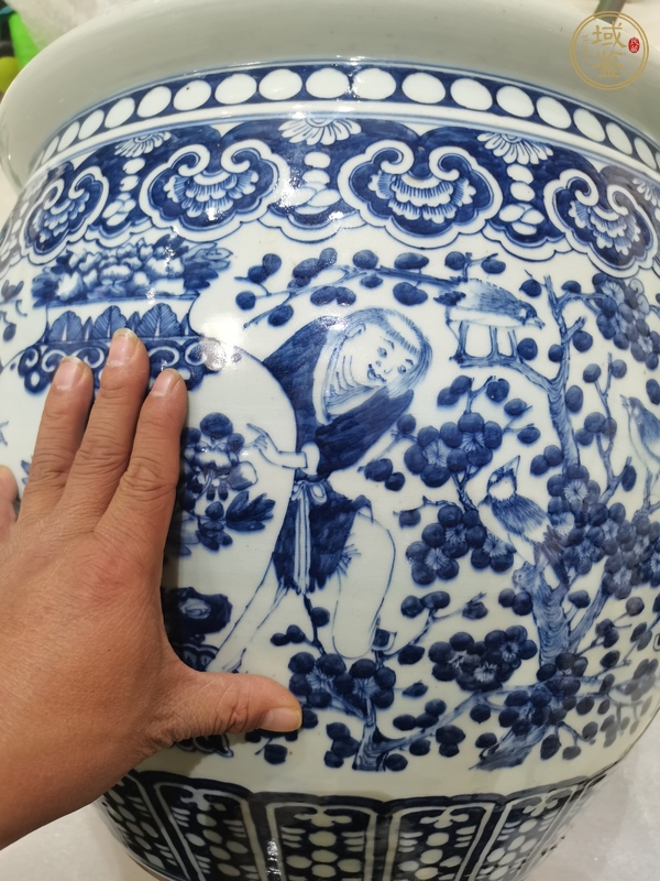 古玩陶瓷喜報平安青花缸真品鑒賞圖