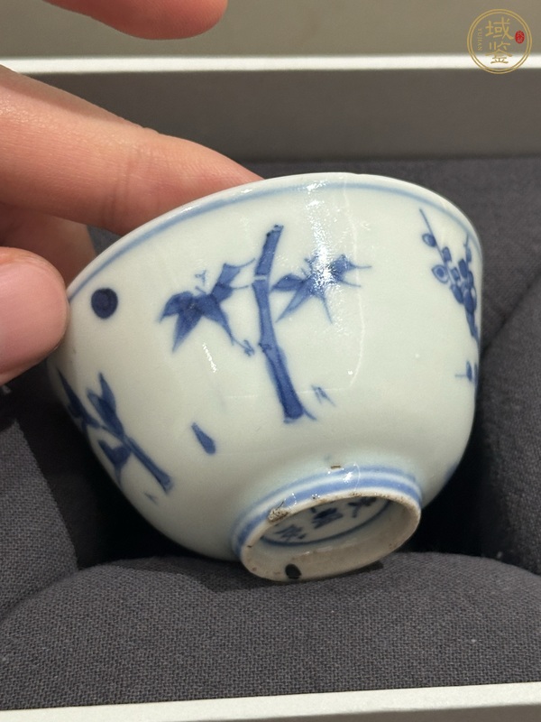 古玩陶瓷青花杯真品鑒賞圖