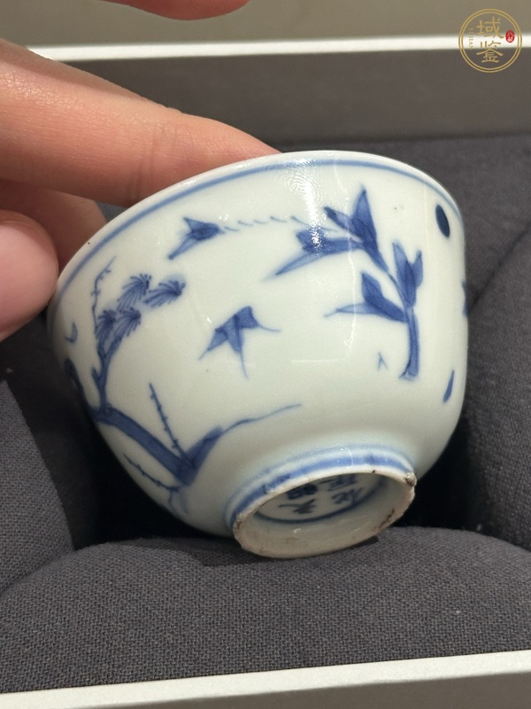 古玩陶瓷青花杯真品鑒賞圖