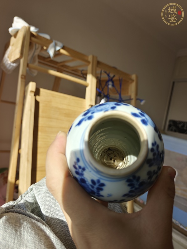 古玩陶瓷青花瓶真品鑒賞圖