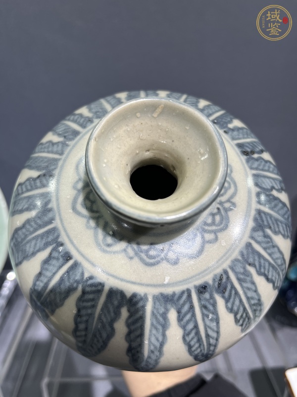 古玩陶瓷青花梅瓶真品鑒賞圖