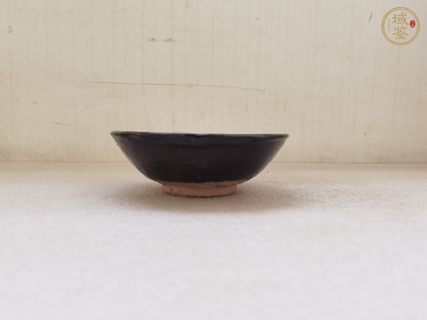 古玩陶瓷茶葉末釉茶碗真品鑒賞圖