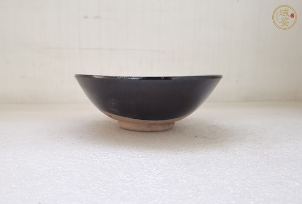 古玩陶瓷磁州窯褐釉茶碗真品鑒賞圖