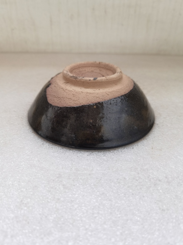 古玩陶瓷茶葉末釉茶碗拍賣(mài),當(dāng)前價(jià)格450元