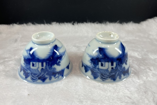 古玩陶瓷青花山水紋杯拍賣,當前價格9800元
