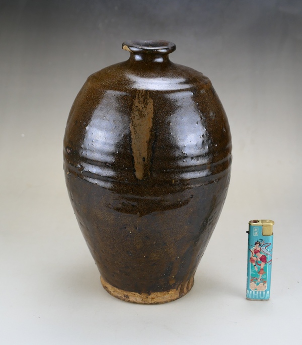 古玩陶瓷精品:明代茶葉末釉褐斑梅瓶(瓶中之王)拍賣,當(dāng)前價(jià)格77元