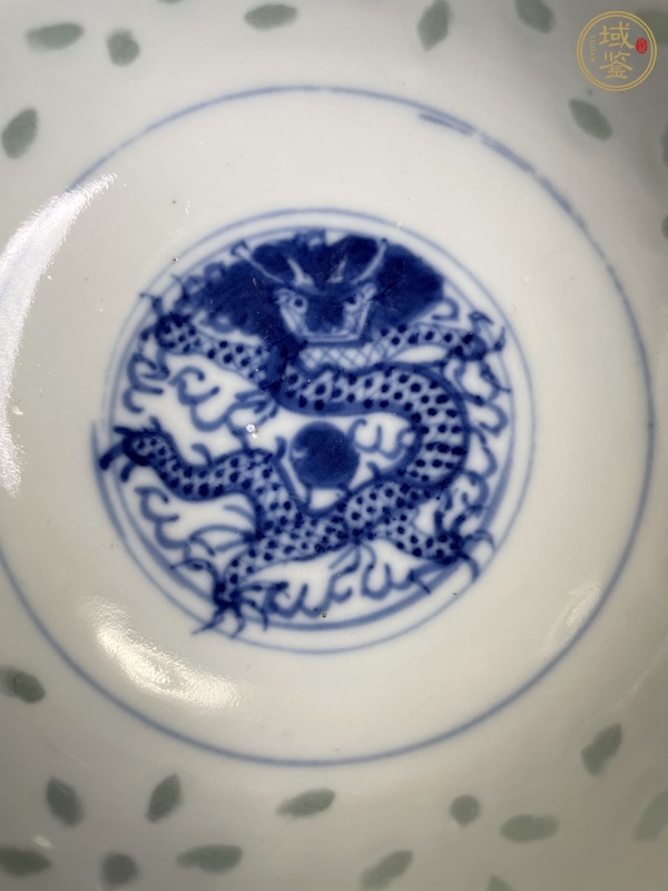 古玩陶瓷玲瓏瓷青花茶圓真品鑒賞圖