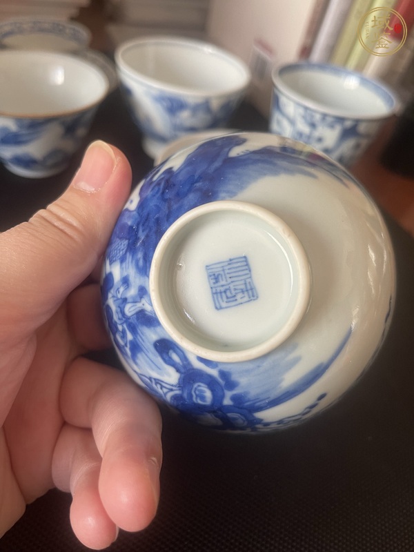 古玩陶瓷青花杯真品鑒賞圖