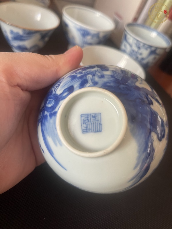 古玩陶瓷青花杯真品鑒賞圖