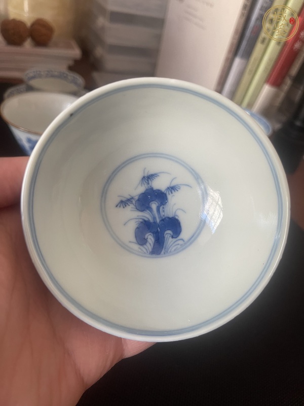 古玩陶瓷青花杯真品鑒賞圖