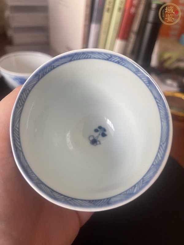 古玩陶瓷青花杯真品鑒賞圖