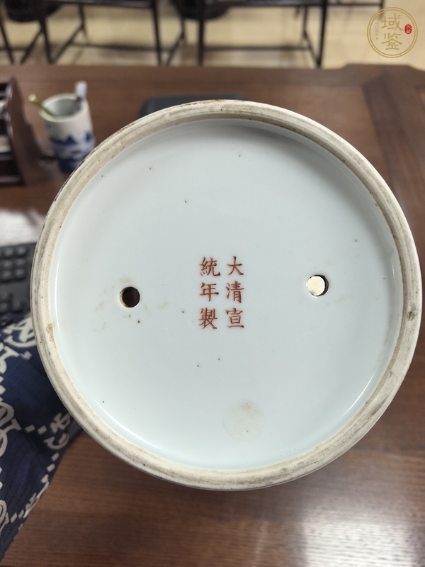 古玩陶瓷粉彩花盆真品鑒賞圖