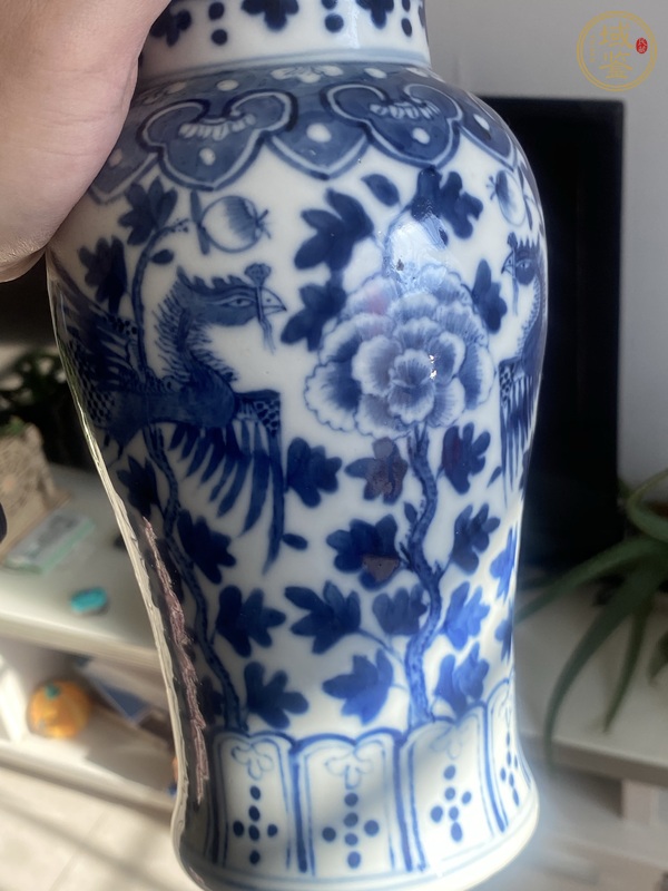 古玩陶瓷花鳥紋青花雞腿瓶真品鑒賞圖