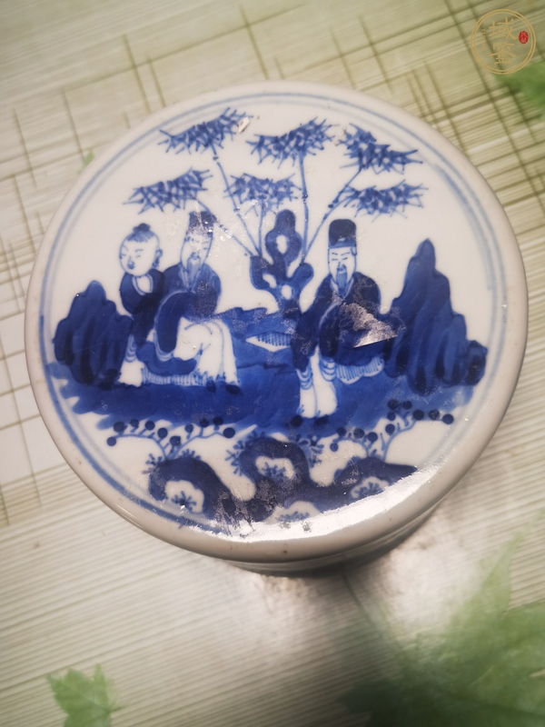 古玩陶瓷青花蓋罐真品鑒賞圖