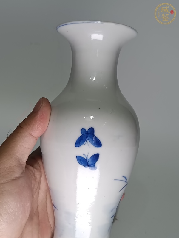 古玩陶瓷青花瓶真品鑒賞圖