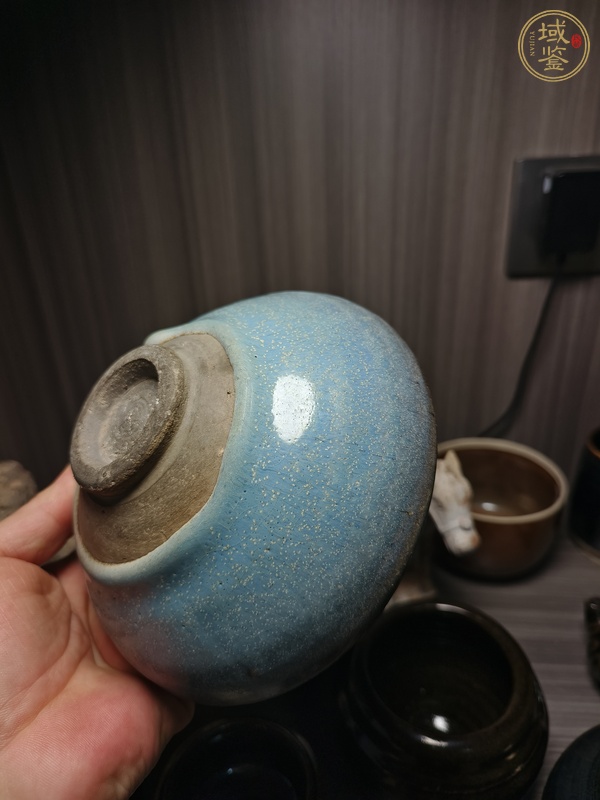 古玩陶瓷鈞窯天藍(lán)釉碗 真品鑒賞圖