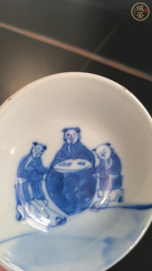 古玩陶瓷嬰戲紋青花盤真品鑒賞圖