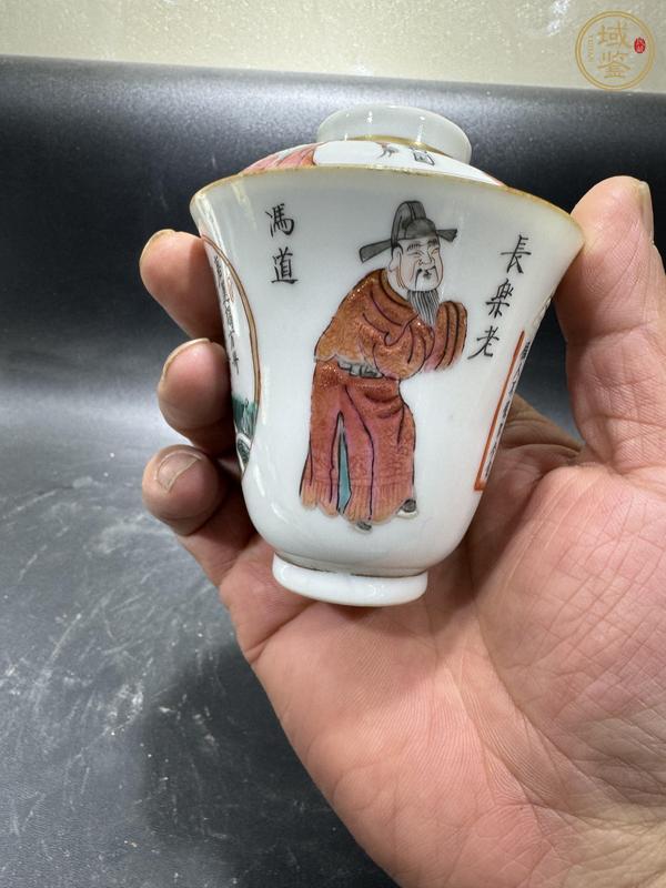 古玩陶瓷粉彩無雙譜人物蓋杯真品鑒賞圖