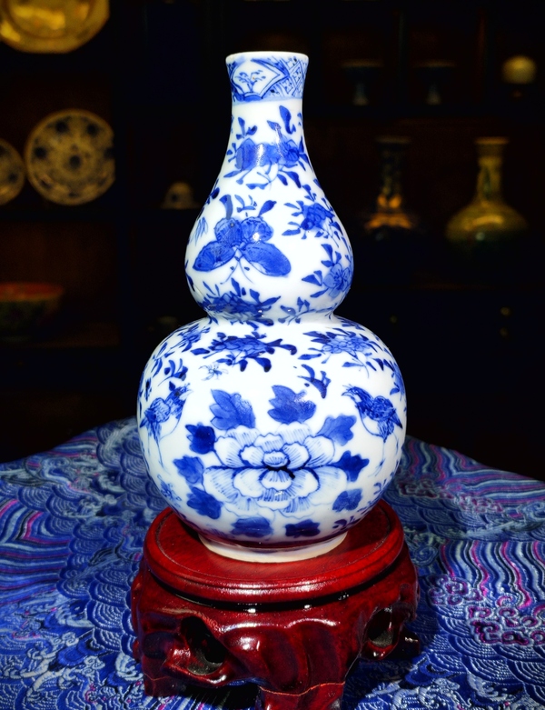 古玩陶瓷【2025新春精品】青花花鳥紋葫蘆瓶拍賣，當前價格6800元