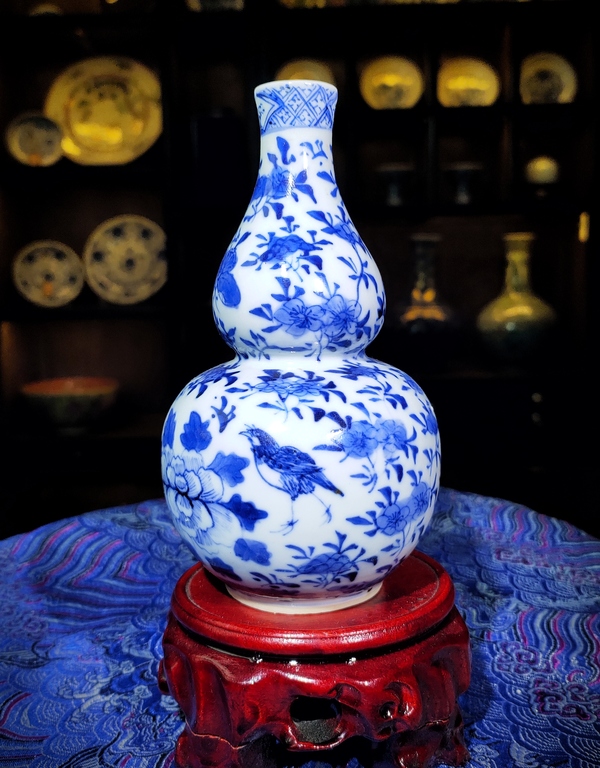 古玩陶瓷【2025新春精品】青花花鳥紋葫蘆瓶拍賣，當前價格6800元