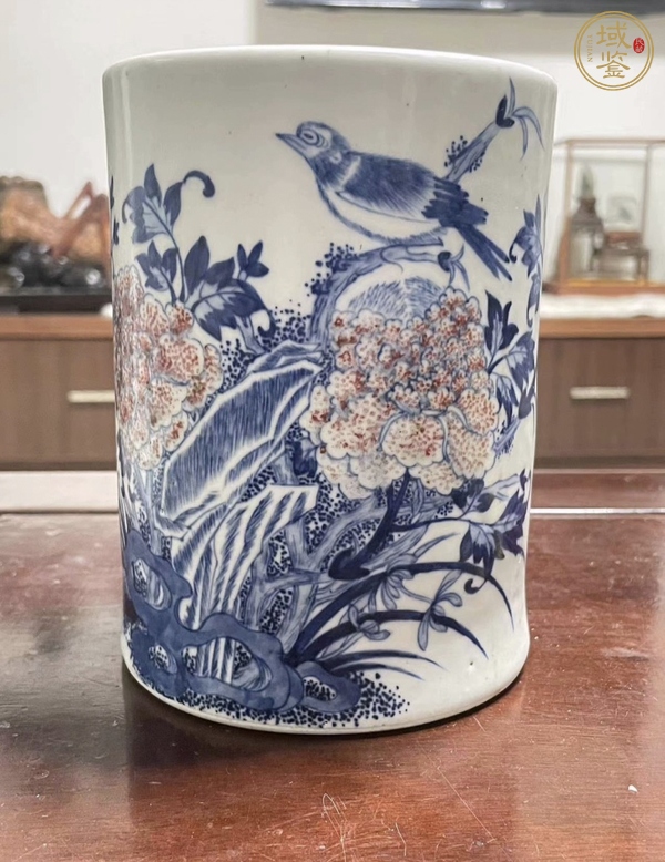 古玩陶瓷青花釉里紅筆筒真品鑒賞圖