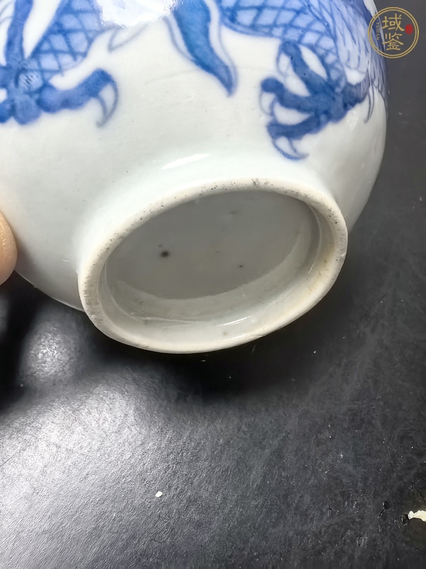 古玩陶瓷青花過墻龍杯真品鑒賞圖