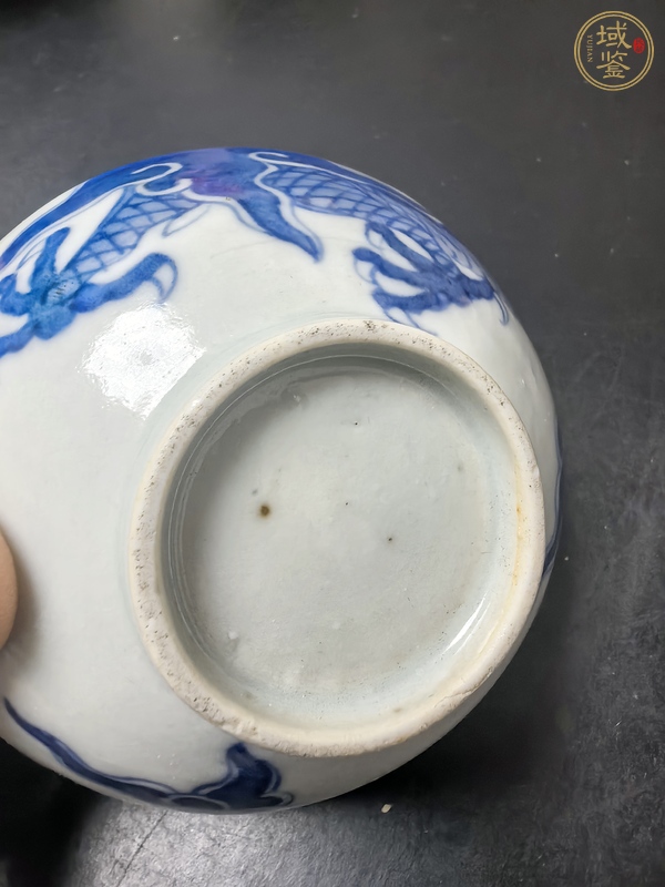 古玩陶瓷青花過墻龍杯真品鑒賞圖