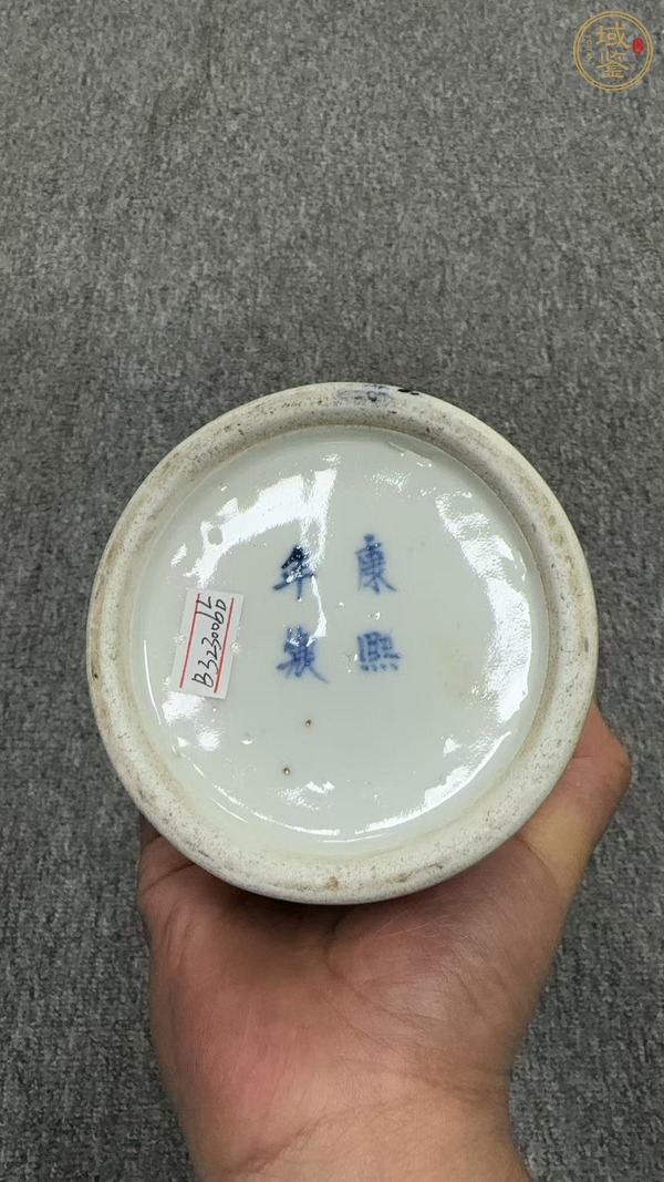 古玩陶瓷晚清青花花觚真品鑒賞圖