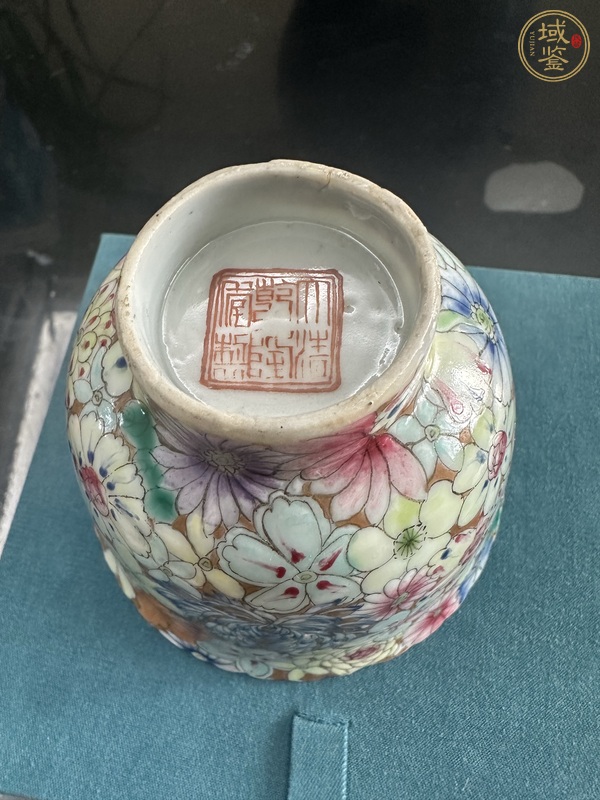 古玩陶瓷粉彩百花不落地花口杯真品鑒賞圖