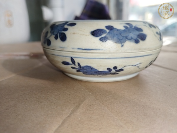 古玩陶瓷青花蓋盒真品鑒賞圖