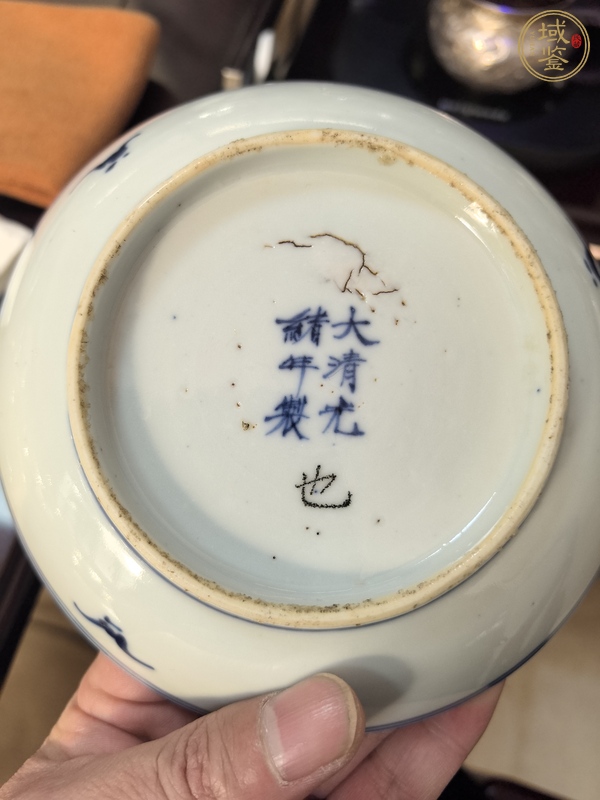 古玩陶瓷青花盤真品鑒賞圖