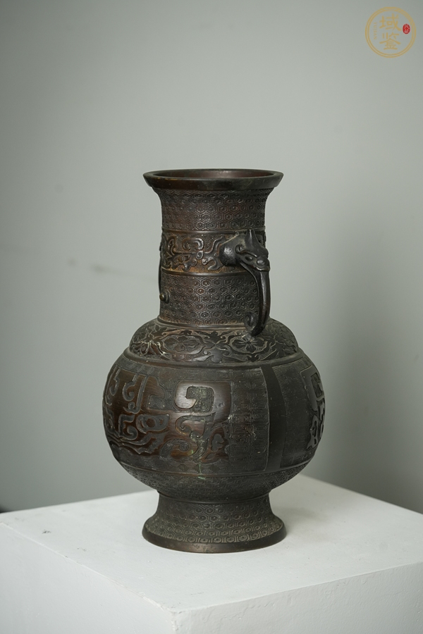 古玩雜項(xiàng)獸耳瓶真品鑒賞圖